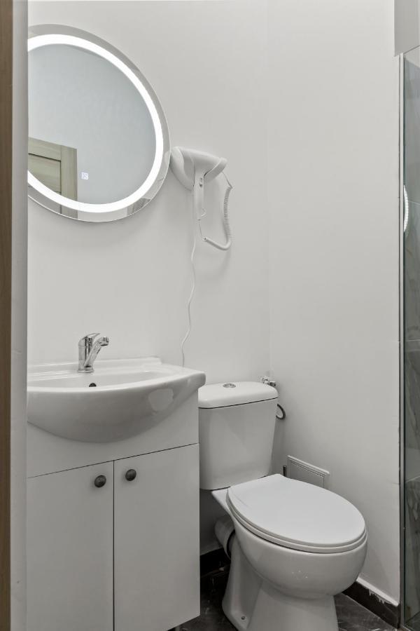 Selari Chambre Bukarest Exteriör bild