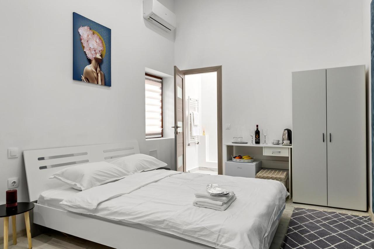 Selari Chambre Bukarest Exteriör bild
