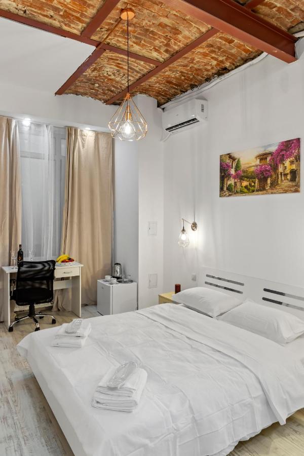 Selari Chambre Bukarest Exteriör bild