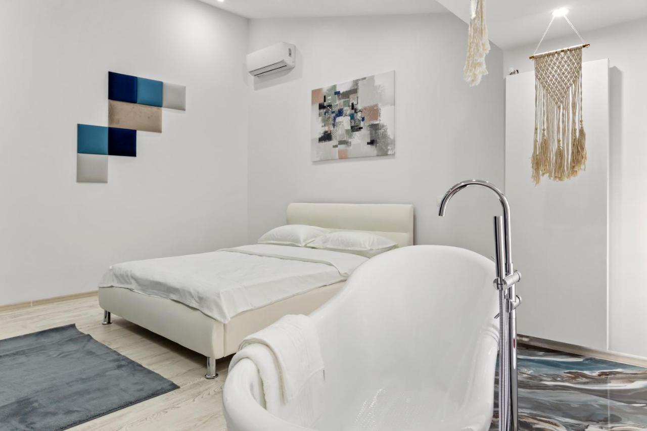 Selari Chambre Bukarest Exteriör bild