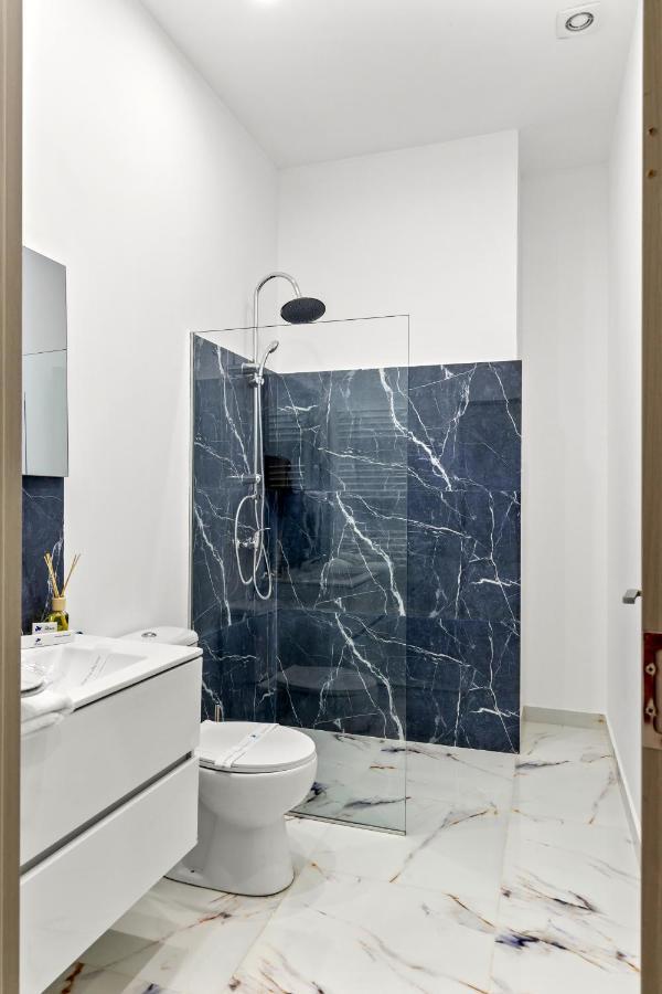 Selari Chambre Bukarest Exteriör bild