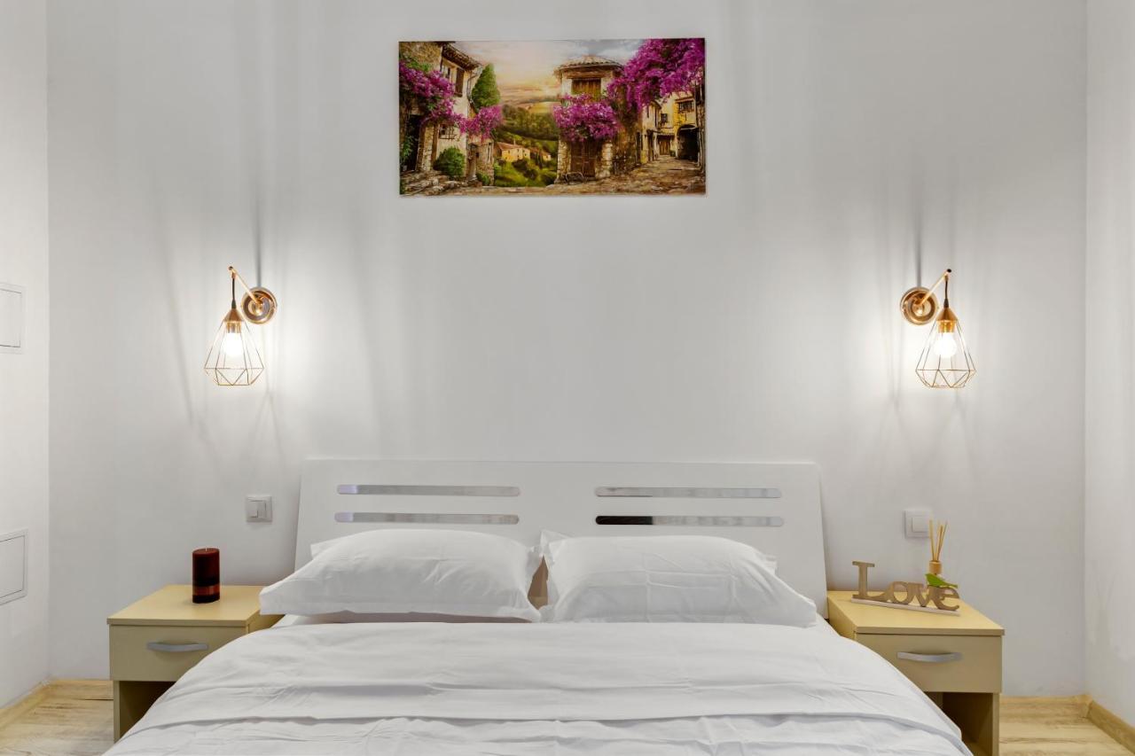Selari Chambre Bukarest Exteriör bild